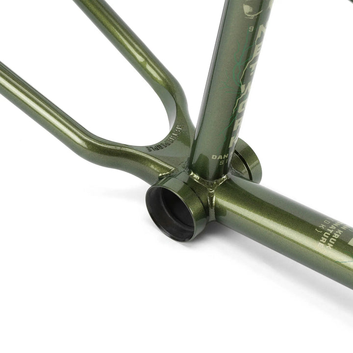 Network Frame "Dan Kruk" Signature