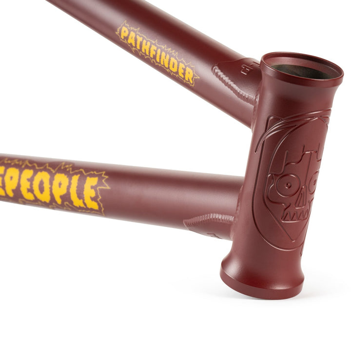 Pathfinder Frame / Felix Prangenberg Signature