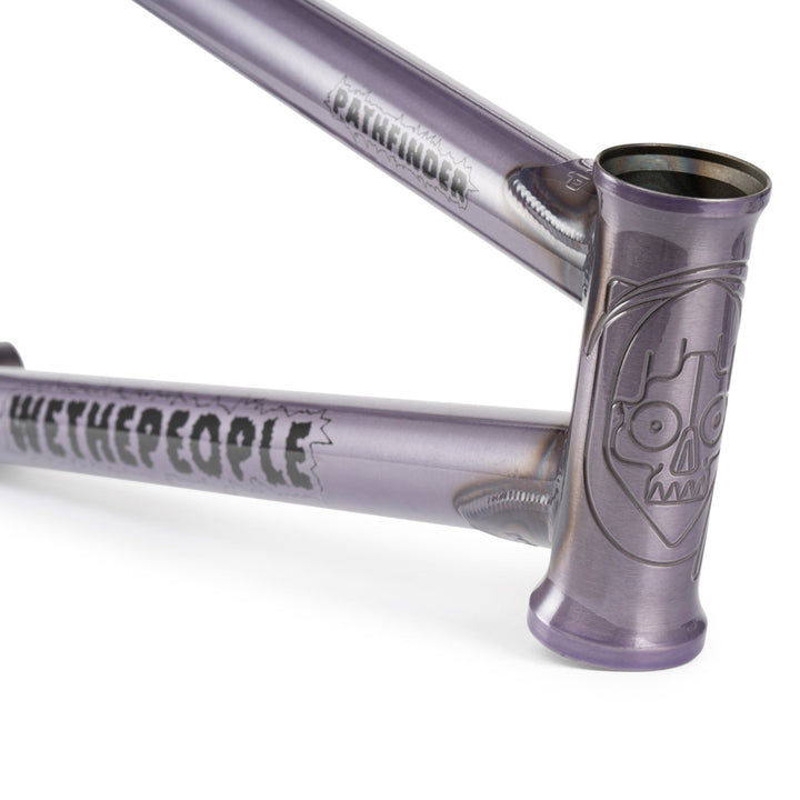 Pathfinder Frame / Felix Prangenberg Signature