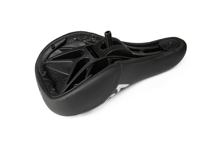 ECLAT VOID PIVOTAL SEAT
