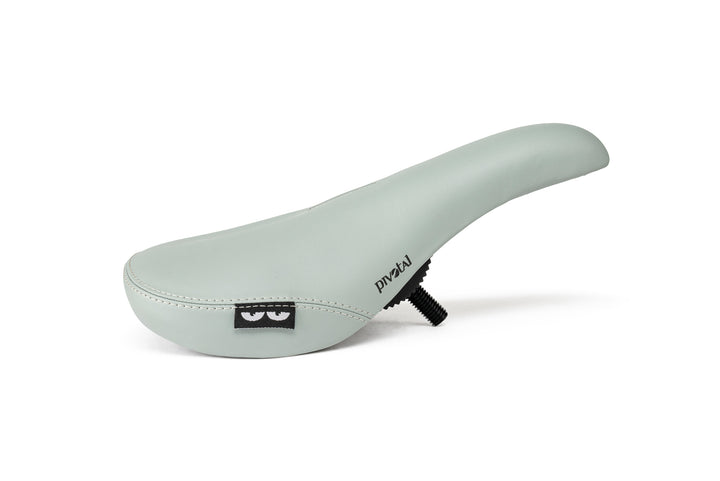 ECLAT VOID PIVOTAL SEAT