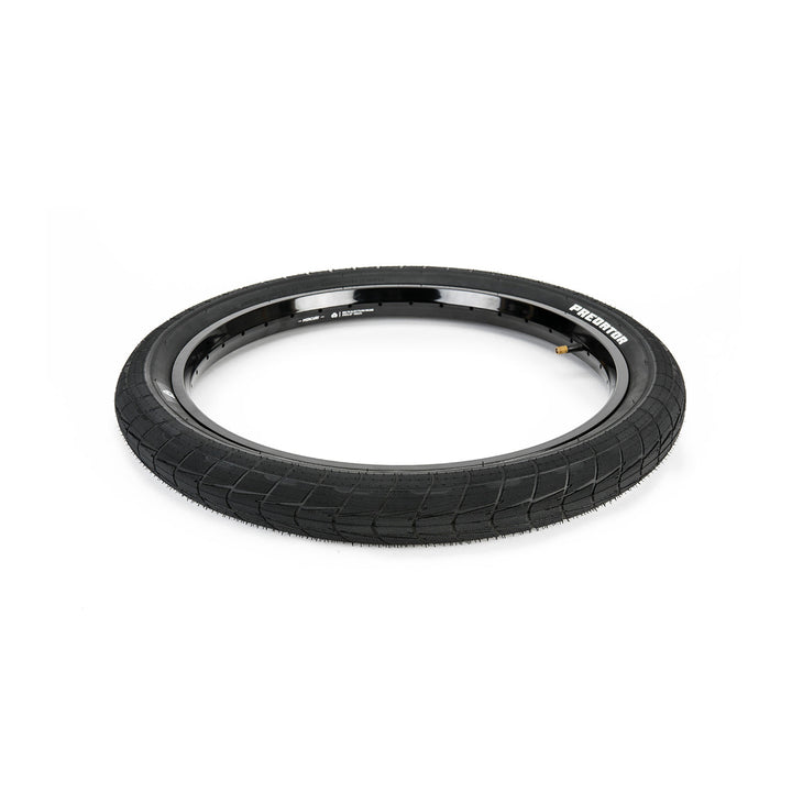 Predator Tire (Bruno Hoffmann Signature)