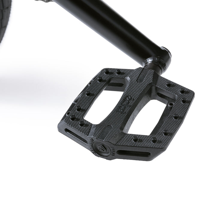 WETHEPEOPLE REVOLVER COMPLETE BIKES