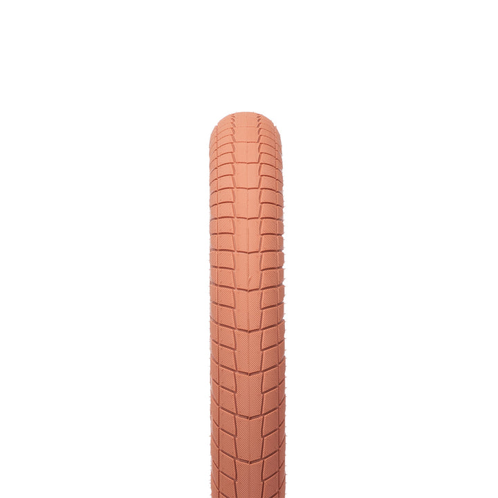 Overbite Tire