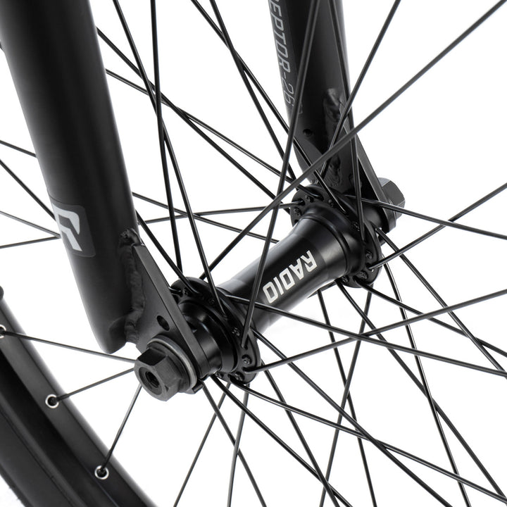 Ceptor Complete Bike