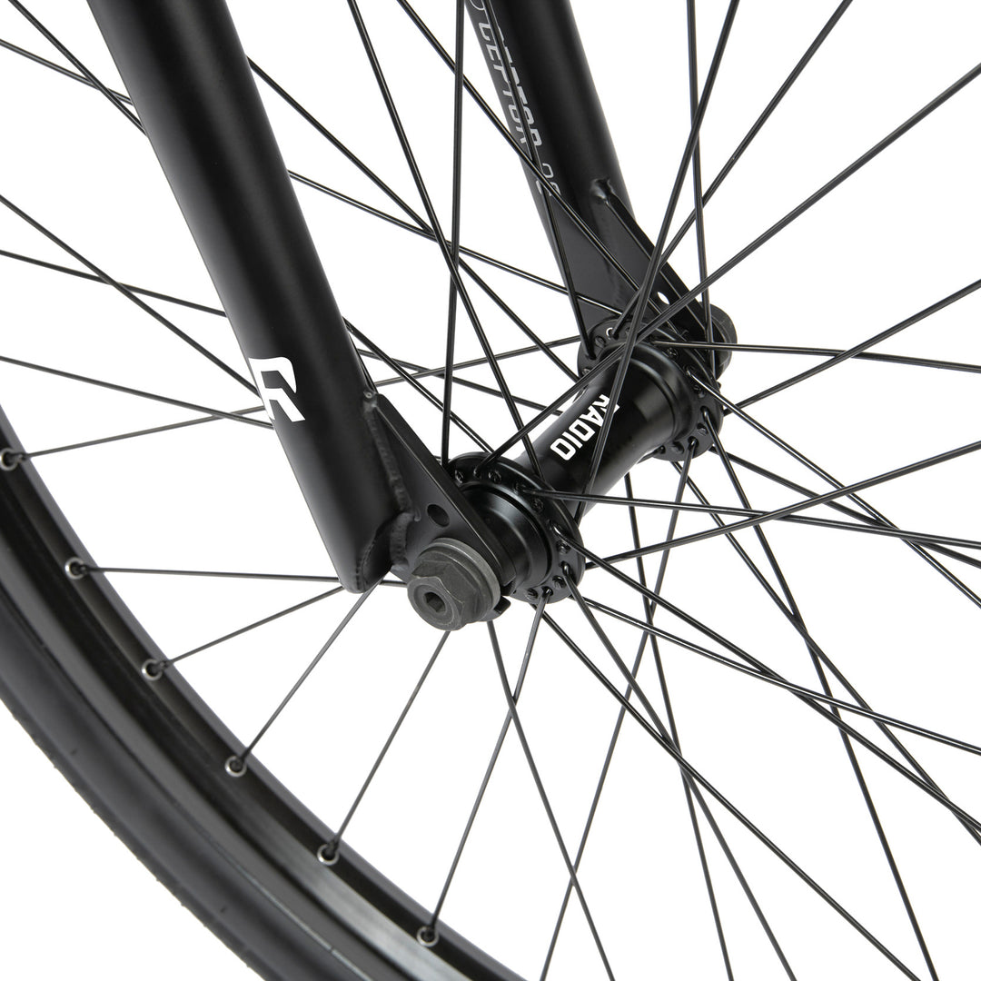 Ceptor Complete Bike