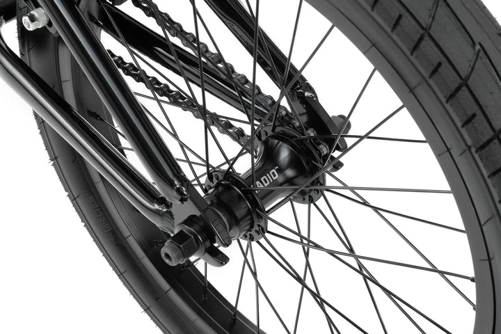 Vélo complet Dice 18
