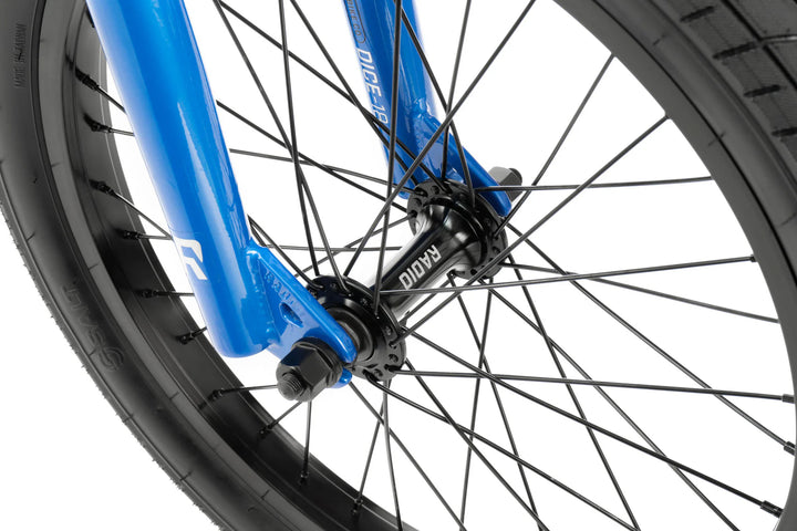 Vélo complet Dice 18