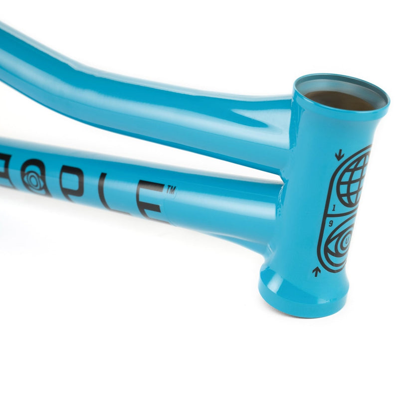 Utopia Frame
