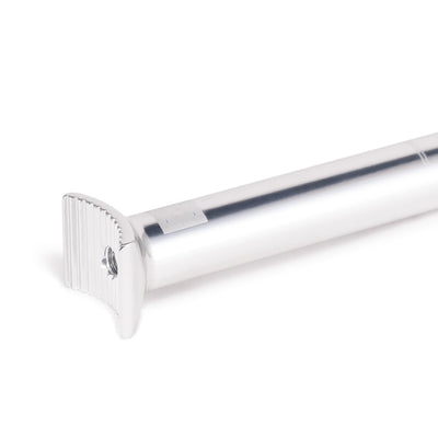 Socket pivotal seatpost