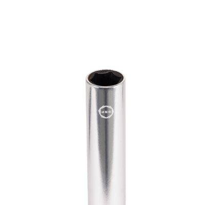 Socket pivotal seatpost