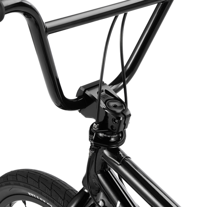 Versus Complete Bike