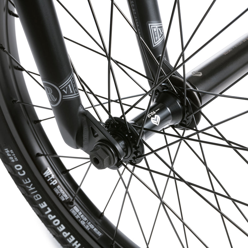 Revolver Complete Bike